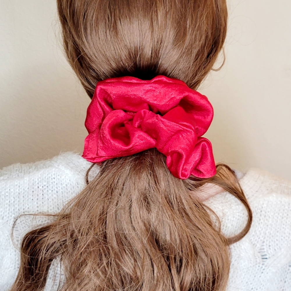 Jumbo XL Oversize Hair Scrunchie - handmade - Picture 3 of 3